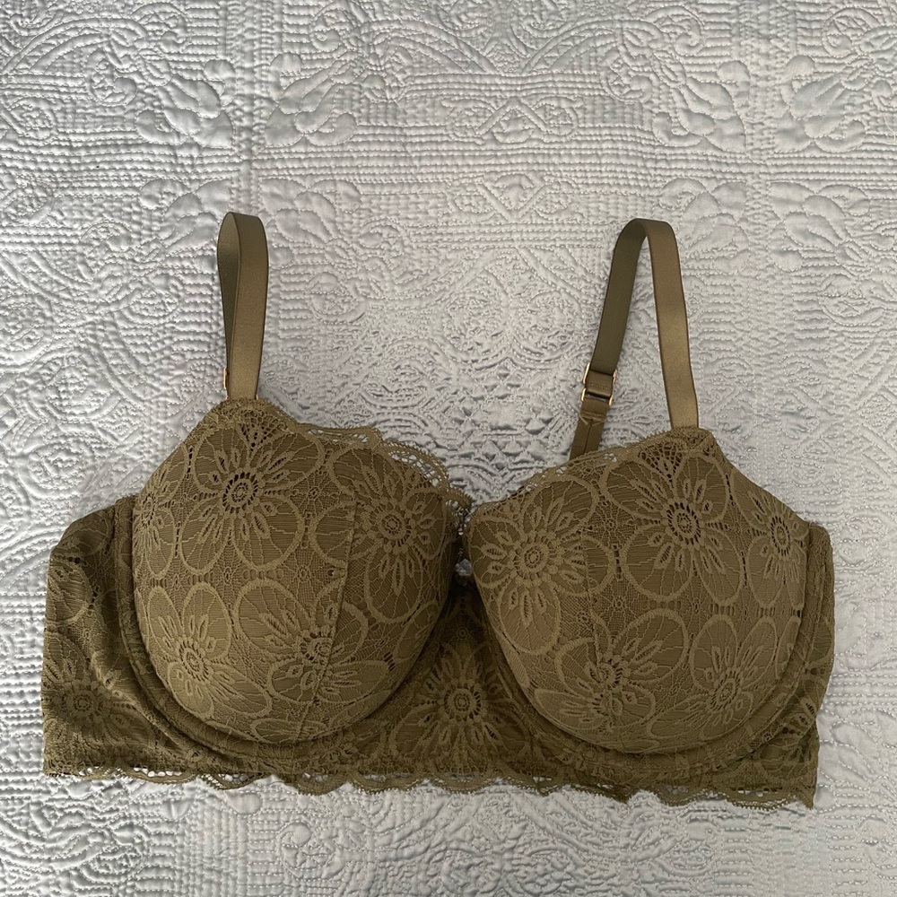 Aerie Lace Balconette Bra Size 38DD